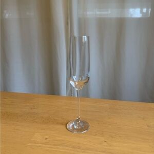 Gray Crystal Drinkware Set for Dining